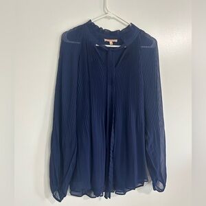 Gibson Latimer elegant blue blouse. Size XL. Used, excellent condition.